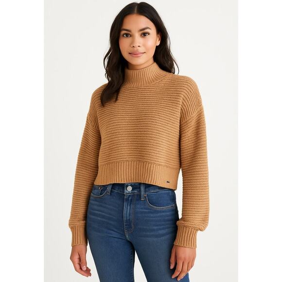 Hollister Women’s Tan Chunky Knit Sweater Size Small Cropped Mock Neck Pullover - Picture 1 of 5